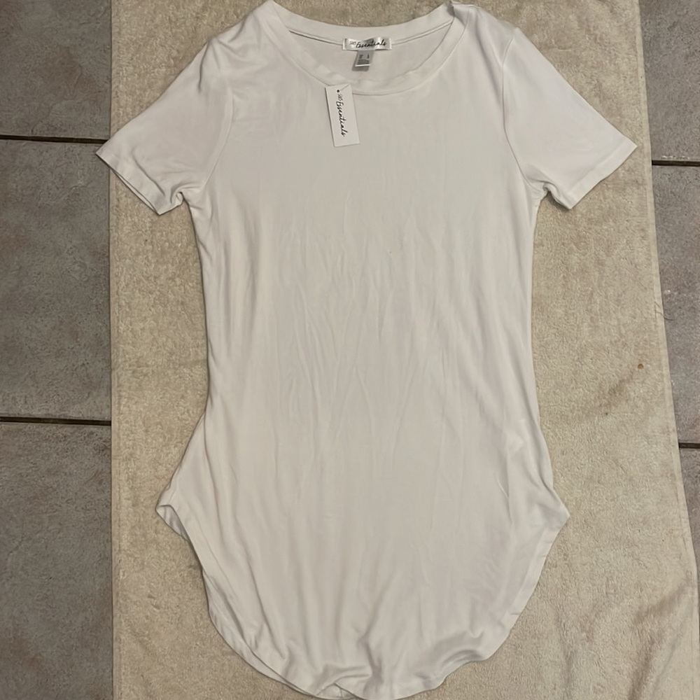 SWS Essentials Dress Bundle - Picture 4 of 10